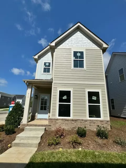 416 Queen Ln, Gallatin, TN 37066