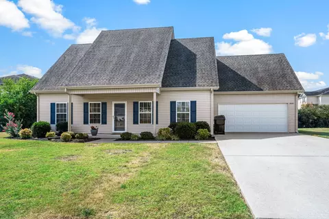 2434 Tour Dr, Murfreesboro, TN 37130