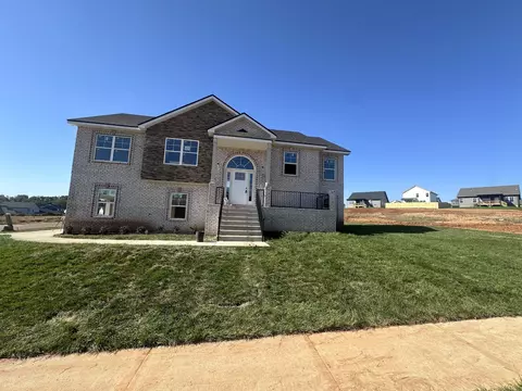 227 Cardinal Crk, Clarksville, TN 37040
