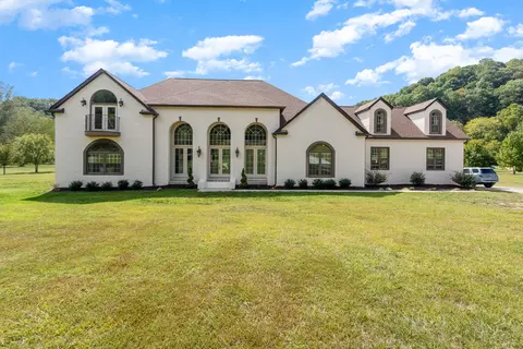 3045 Tyree Springs Rd, Hendersonville, TN 37075