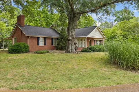 324 Haywood Ln, Nashville, TN 37211