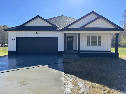 1944 Flats Rd, Cunningham, TN 37052