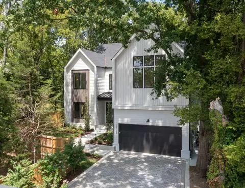 2814 Vaulx Ln # B, Nashville, TN 37204