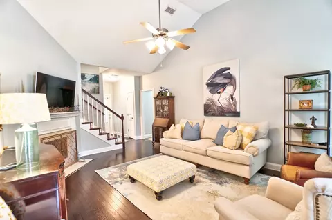 4136 Maximillion Cir, Murfreesboro, TN 37128 photo 2