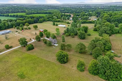 View/Area - 692 Peach Ave, Morrison, TN 37357 photo 10 of 13