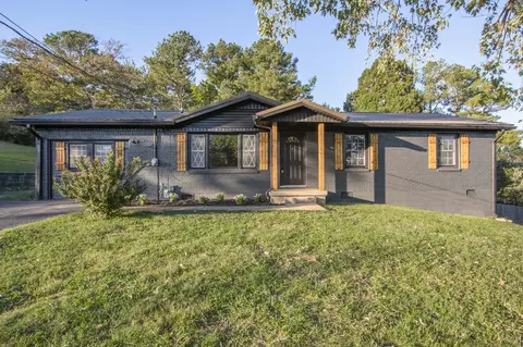 216 Gardendale Dr, Columbia, TN 38401