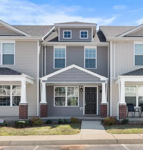 334 Sam Houston Cir, Clarksville, TN 37040