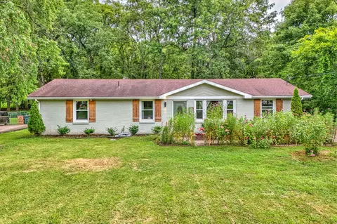 307 Nokes Dr, Hendersonville, TN 37075