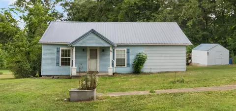 311 Gip Manning Rd, Clarksville, TN 37042