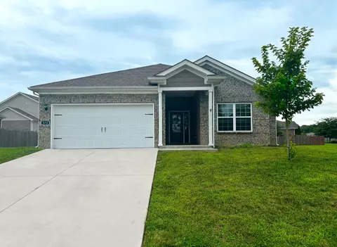 573 Fredericksburg Dr, Gallatin, TN 37066