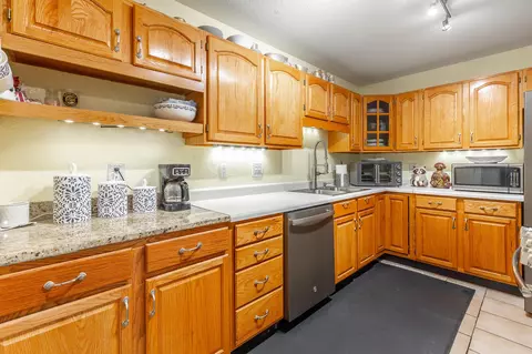 183 Pinewood Dr, Rock Spring, GA 30739 photo 9