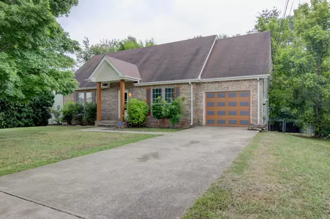 284 Audrea Ln, Clarksville, TN 37042