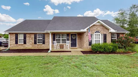 2843 Ridgewood Dr, Christiana, TN 37037
