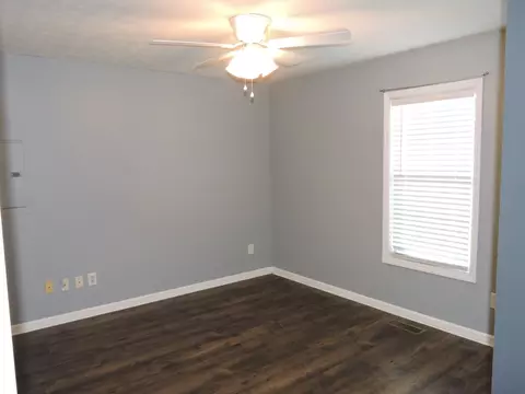 Bedroom - 136 Eldon Dr, Manchester, TN 37355 photo 3 of 3