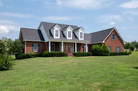 1668 Liberty Ln, Gallatin, TN 37066