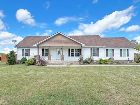 715 Mapleview Dr, Shelbyville, TN 37160