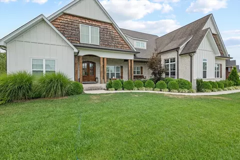1560 Bradshaw Blvd, Cookeville, TN 38506