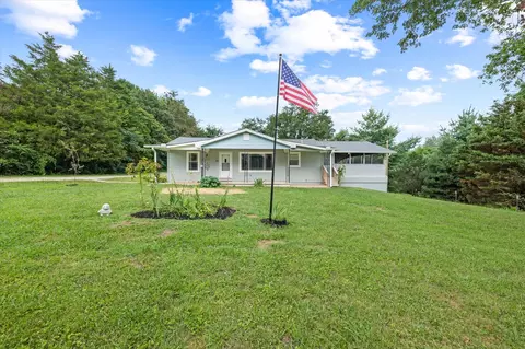 428 Airport Rd, Livingston, TN 38570
