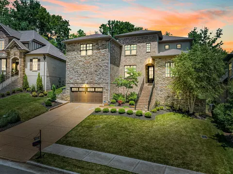 7225 Natchez Pointe Dr, Nashville, TN 37221