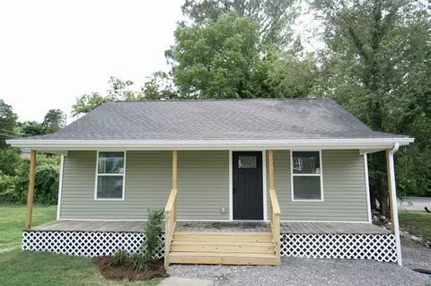 220 S Dillon St, Woodbury, TN 37190