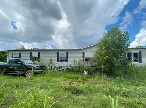 7572 Old Madisonville Rd, Hopkinsville, KY 42240