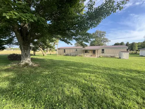 1961 Blanton Chapel Rd, Manchester, TN 37355