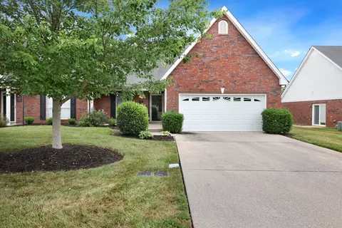 736 Stonetrace Dr, Murfreesboro, TN 37128