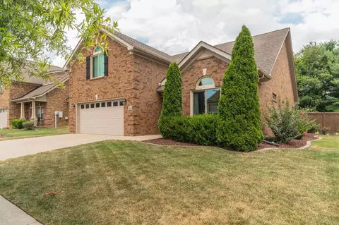 1046 E Sagewood Dr, Gallatin, TN 37066