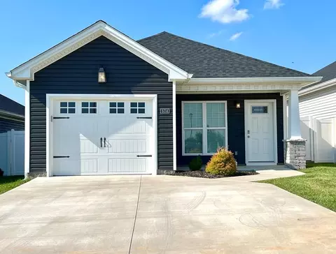574 Justify Dr, Hopkinsville, KY 42240