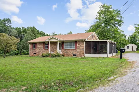 2463 Sparta Hwy, Smithville, TN 37166
