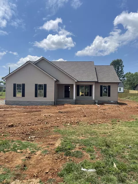 109 Morningside Dr, Clarksville, TN 37042