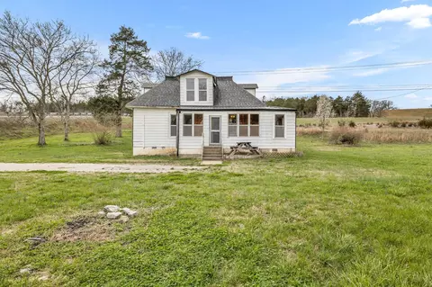 15 Athens Rd, Lebanon, TN 37087