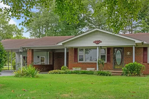 722 Old Mcminnville Hwy, Manchester, TN 37355
