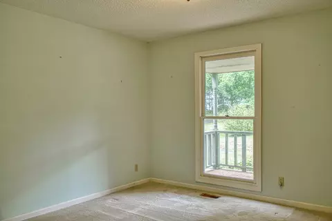 Bedroom - 2139 Austin Bottom Rd, Baxter, TN 38544 photo 1 of 5