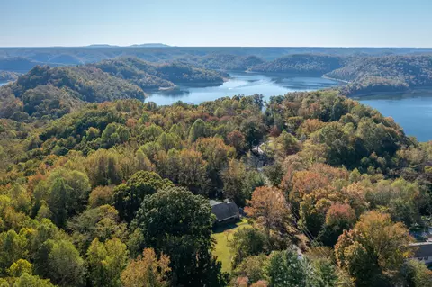 View/Area - 2139 Austin Bottom Rd, Baxter, TN 38544 photo 6 of 7