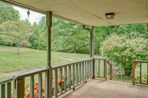 Exterior - 2139 Austin Bottom Rd, Baxter, TN 38544 photo 14 of 26