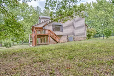 Exterior - 2139 Austin Bottom Rd, Baxter, TN 38544 photo 17 of 26