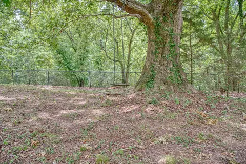 Exterior - 2139 Austin Bottom Rd, Baxter, TN 38544 photo 20 of 26