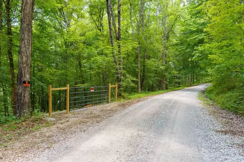 433 Sid Summers Rd, Stewart, TN 37175 photo 9
