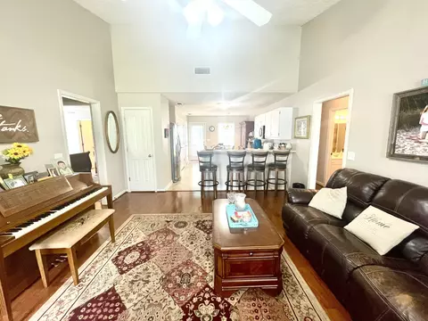 2716 Roscommon Dr, Murfreesboro, TN 37128 photo 4