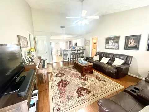 2716 Roscommon Dr, Murfreesboro, TN 37128 photo 5
