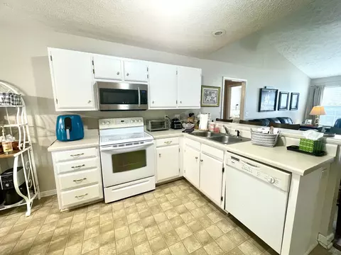 2716 Roscommon Dr, Murfreesboro, TN 37128 photo 12