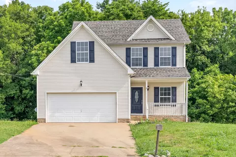 103 Fallow Ln, Oak Grove, KY 42262