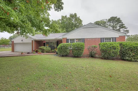2903 Trotwood Ave, Columbia, TN 38401