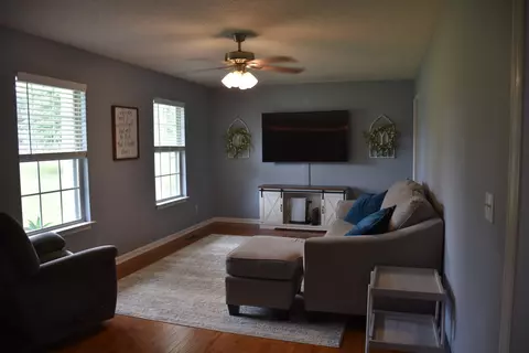145 Armor Pl, Murfreesboro, TN 37128 photo 2