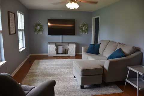 145 Armor Pl, Murfreesboro, TN 37128 photo 4