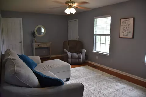 145 Armor Pl, Murfreesboro, TN 37128 photo 6