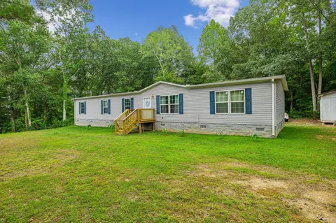 20020 Easy St, Bon Aqua, TN 37025
