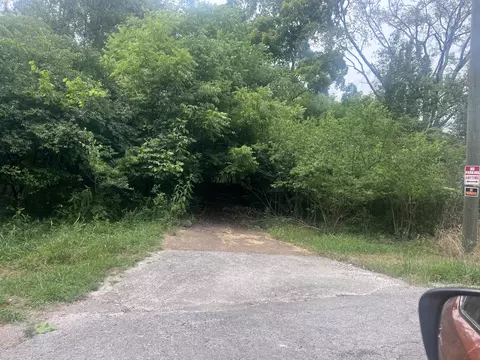 1317 Avondale Rd, Hendersonville, TN 37075