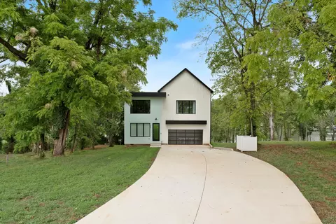 808 N Jefferson St, Winchester, TN 37398